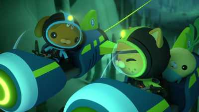 Here. Why don't you sink your fangs
into this Fish Biscuit? - Octonauts and the Caves of Sac Actun