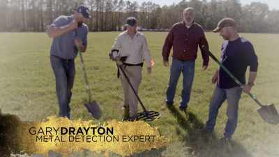 Here, with the help of metal
detection expert Gary Drayton, - The Curse of Civil War Gold