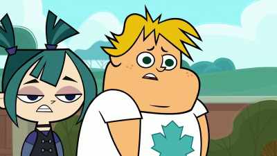 - Here ya go.
- (Gasps) - Total DramaRama