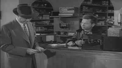 Here's a hundred dollars. - Quicksand