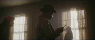 - Here's a letter.
Name's Vincent Carruthers. - Theodosia