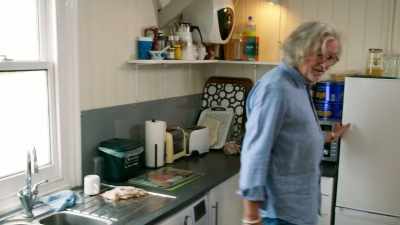 Here's a question for you
that I thought of - James May and the Dull Men