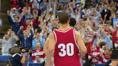 Here's Curry. Oh, my goodness.
Another three. - Stephen Curry: Underrated