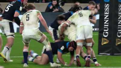 Here's Curry. - Six Nations: Full Contact