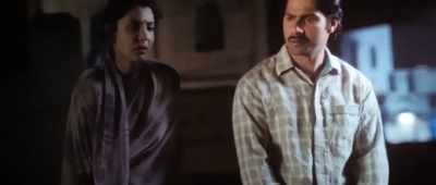 - Here's Guddu.
- Your luck has turned. - Sui Dhaaga - Made in India