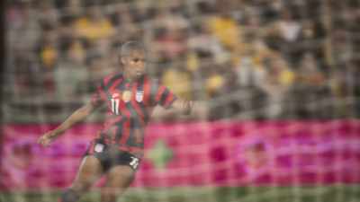 Here's Lynn Williams. - Matildas: The World at Our Feet