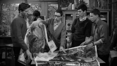 - Here's one we could use.
- That's France, stupid. - David and Lisa