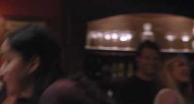 Here's your order, guys.
Six pints and six packets of crisps. - Father Christmas Is Back