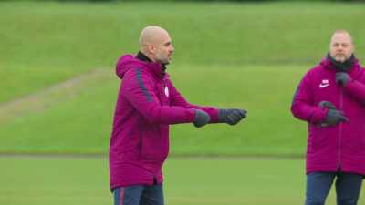 Here's quality action, for five, three,
four minutes, no more than that. - All or Nothing: Manchester City