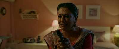 Here's Simi Sinha's car, her bag.
and his shoes were found. - Andhadhun