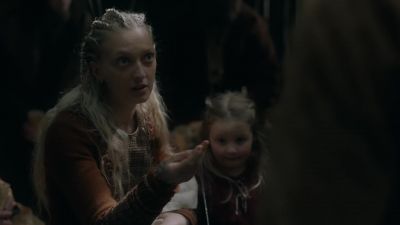 Here's the cross you used to wear. - Vikings