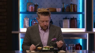 Here's the interesting thing.
Snails, chewy, springy… - Cook at all Costs