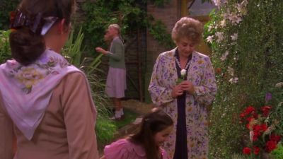 Here's the key Lady Mary - Back to the Secret Garden