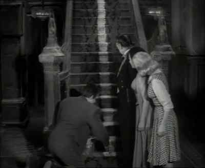 Herman Munster,
what are you doing? - The Munsters