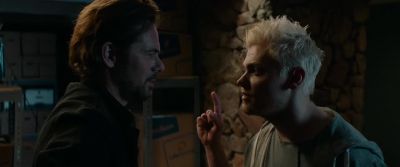 He's a fucking psycho - Breaking In