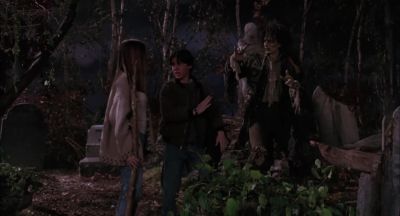 He's a good zombie Come on - Hocus Pocus