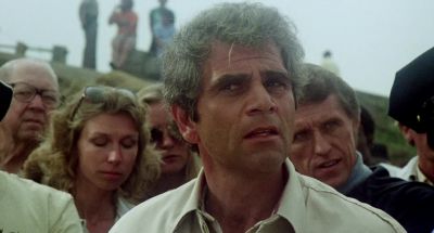 He's a hopeless yo yo Jake but he's not dead yet - The Stunt Man