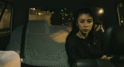He's a master at reading
and manipulating people's hearts. - The Confidence Man JP - The Movie -