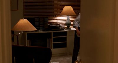 He's a poor widower He wants to go on a vacation or something - Manhattan Murder Mystery