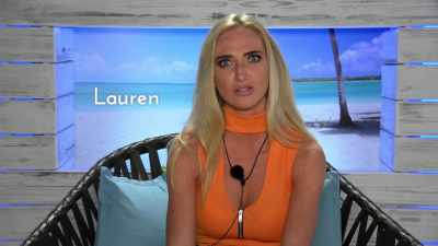 He's a really
good‐looking guy, - Love Island
