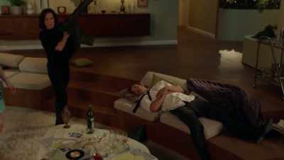 He's a surprisingly good dancer
for a policeman. - Ms Fisher's Modern Murder Mysteries