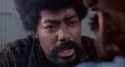 He's a TV star. - Mr. Majestyk