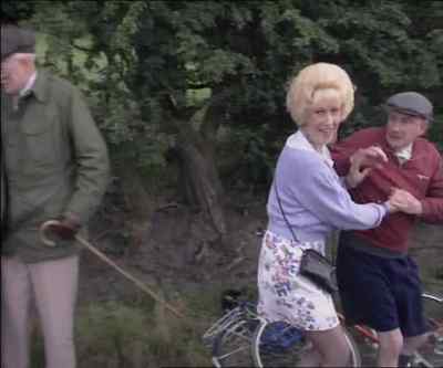 He's a very snug fit
for his size. - Last of the Summer Wine