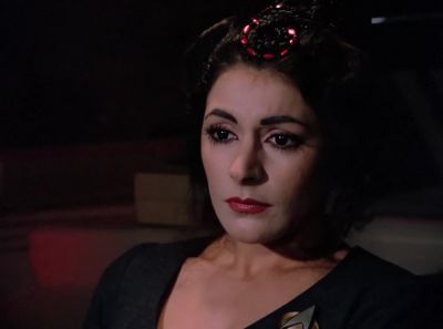 He's alive. - Star Trek: The Next Generation