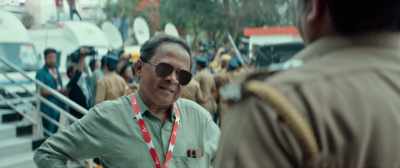 He's an ordinary constable. - Thunivu