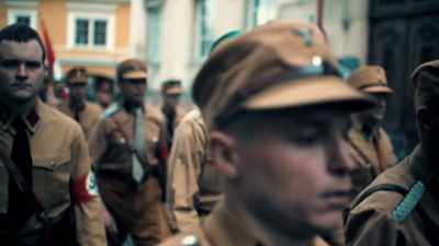 He's backed by these petitions - Hitler's Gold