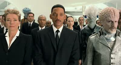 I worked with Zed for over 40 years and in all that timehe never invited me to dinnerHe never asked me to his house to watch a gameHe never shared a single detail of his personal lifeYeah he was weirdThank youAnd now we will hear from our new chief Agent - Men in Black 3