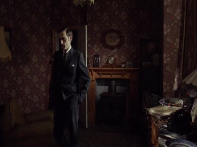 He's been here. Of course he has. - Endeavour