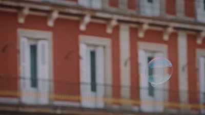 He's been scooping up
information on Memo Fantasma - Drug Lords: The Next Generation