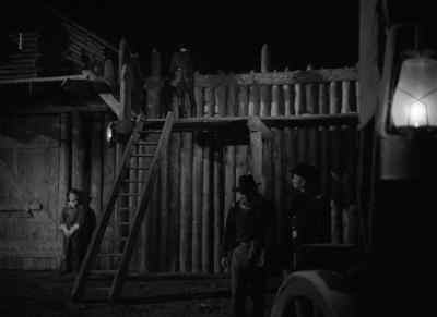 He's been standing at that wall
the last three nights. - Only the Valiant