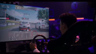 He's boxing you out. - Gran Turismo