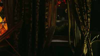 - He's broken the bloody window.
- My other leg! - What We Do in the Shadows