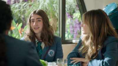 He's so busy, and he wasn't really ever
that close with his dad. - Big Shot