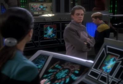 He's calling again. - Star Trek: Deep Space Nine