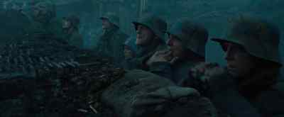 He's caught on the wire. - War Horse