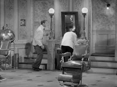 - He's coming down the stairs now.
- Are you sure? - The Story of Vernon and Irene Castle