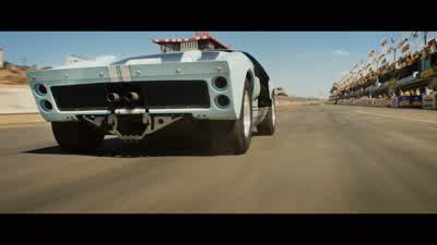 He's coming in. - Ford v Ferrari
