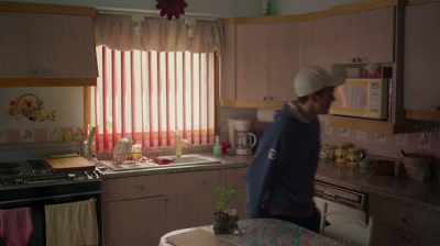 - He's coming to us next week
a young boy - Matthias & Maxime