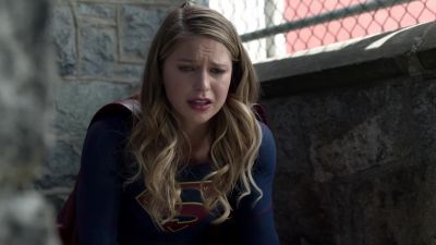 He's dead. - Supergirl