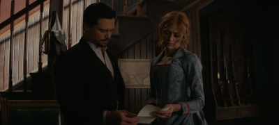 He's done business
with my Aunt Teresa, - Walker Independence