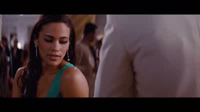 He's e-mailing. - Mission: Impossible - Ghost Protocol