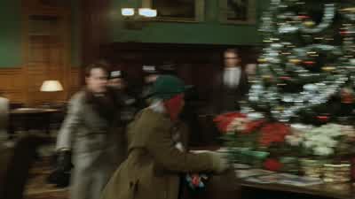 He's getting away. - Trading Places