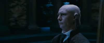He's going to sacrifice himself.- No, you can't! - Harry Potter and the Philosopher's Stone