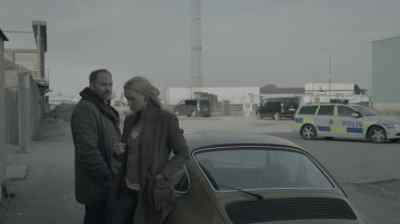 He's got a clearly defined target.
He wants us to see things his way. - The Bridge