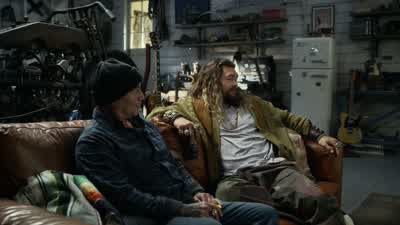 He's got a dog. - Aquaman and the Lost Kingdom