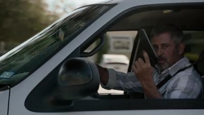 He's got a gun! - 9-1-1: Lone Star